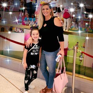 Meet your Posher, Michele